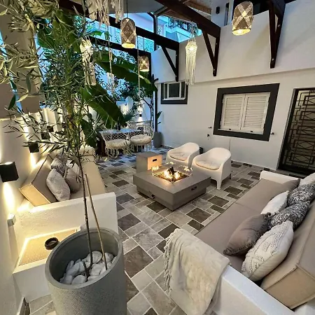 Casa Magnolia