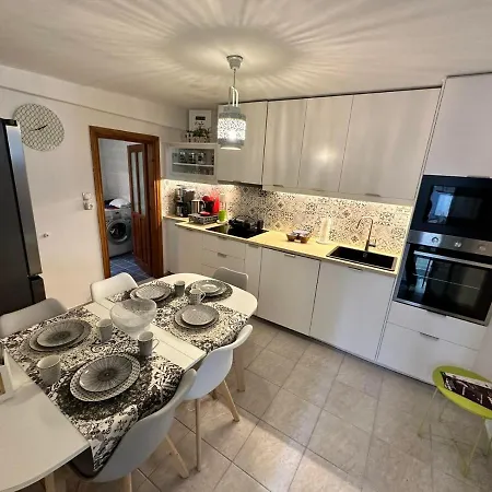 Casa Magnolia * פאטרה